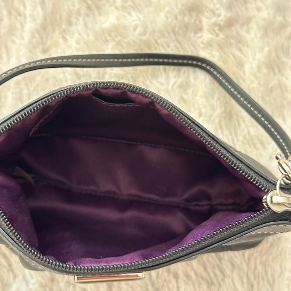 🖤 COACH Black Leather Wristlet - Picture 6 of 7